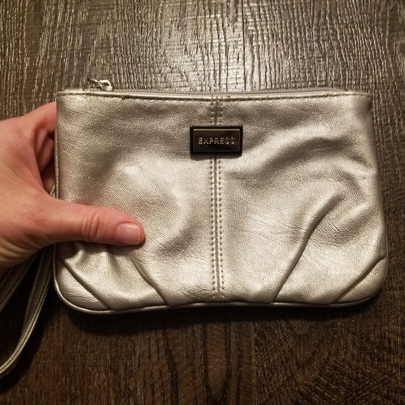 Express wristlet - Picture 5 of 8